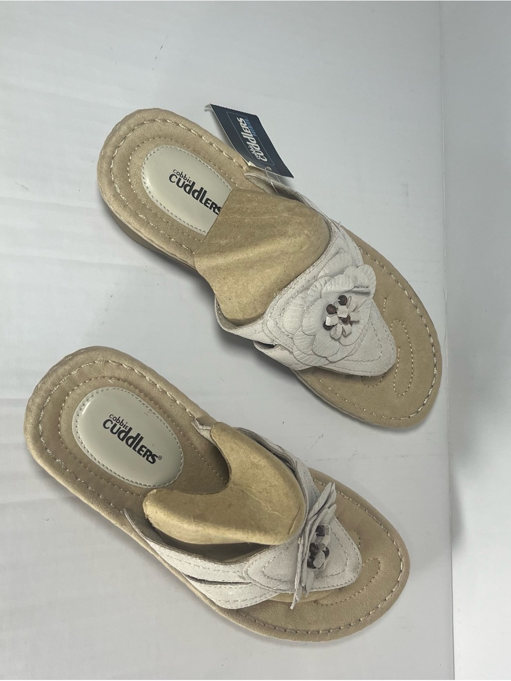 VTG Cobbie Cuddlers Floral Comfort Sandals White Thong NWT Deadstock Y2K Kmart